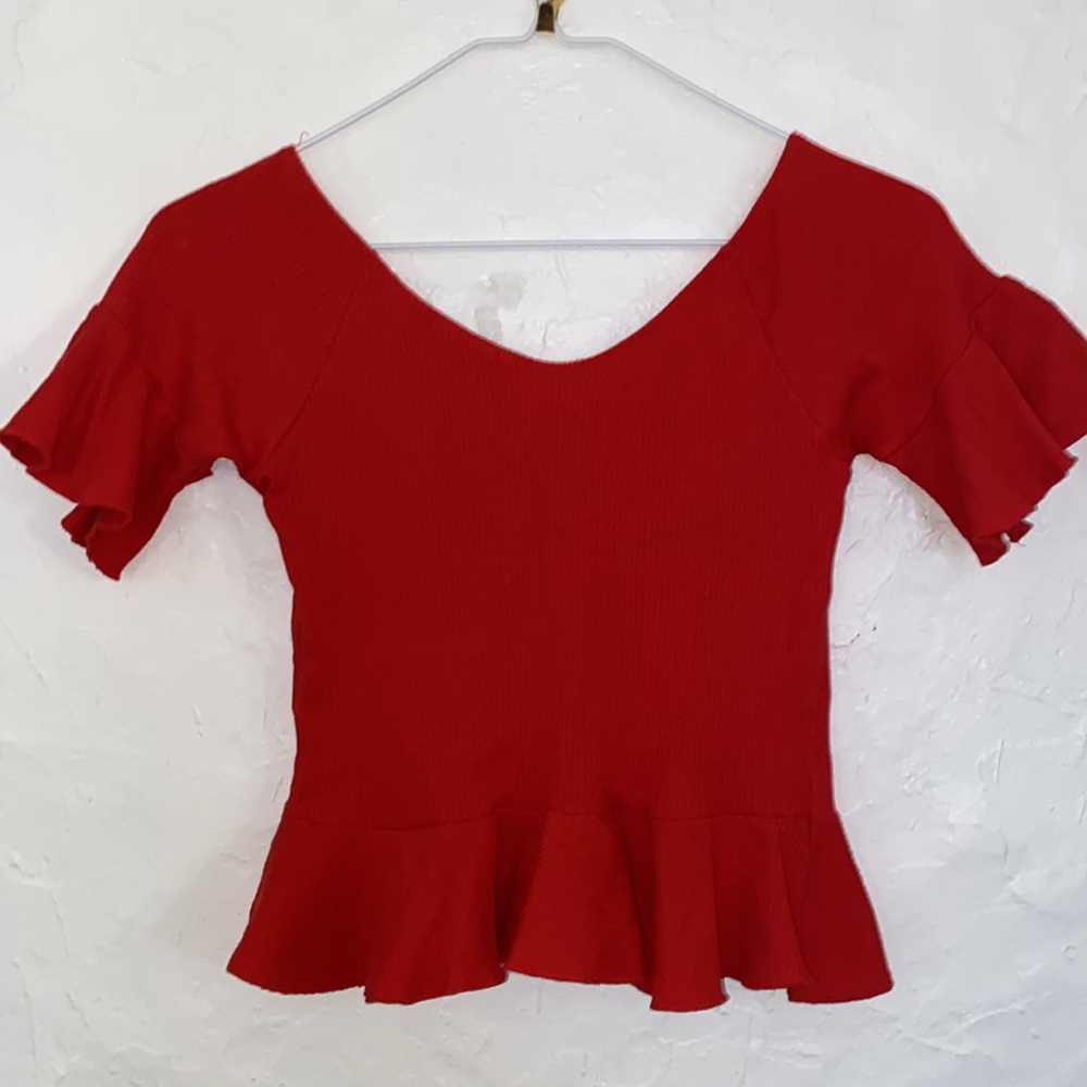 dilvin Red Ruffle Crop Top - Picture 4 of 4
